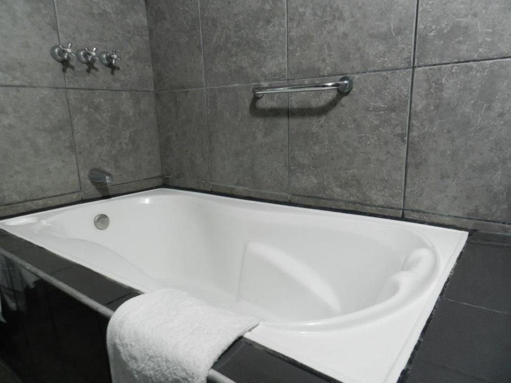 Holiday Suites Tacna Esterno foto